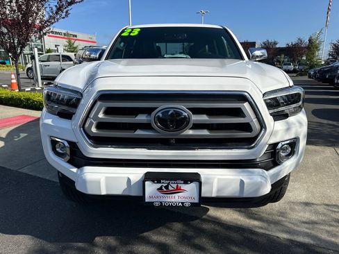 Used 2023 Toyota Tacoma Limited AWD/4WD image 8