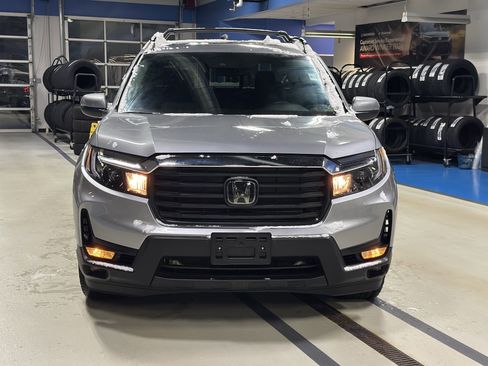 Used 2023 Honda Ridgeline RTL image 2