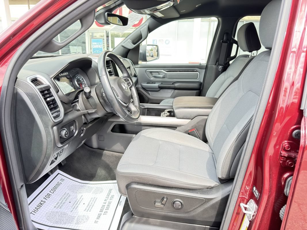 Used 2022 RAM 1500 Big Horn AWD/4WD image 15