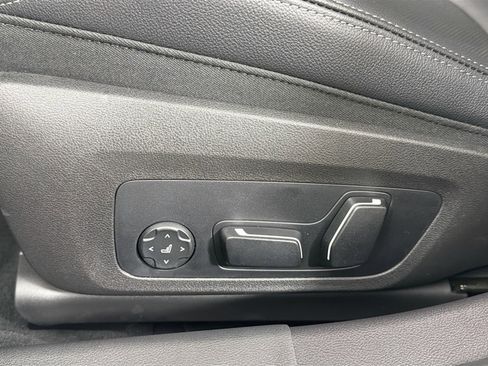 New 2026 BMW M340i xDrive image 18