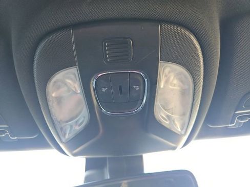 Used 2024 Jeep Compass Latitude w/ Convenience Group image 59