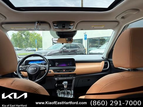 Certified 2024 Kia Seltos EX AWD/4WD image 21