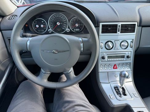 Used 2005 Chrysler Crossfire Limited RWD image 17