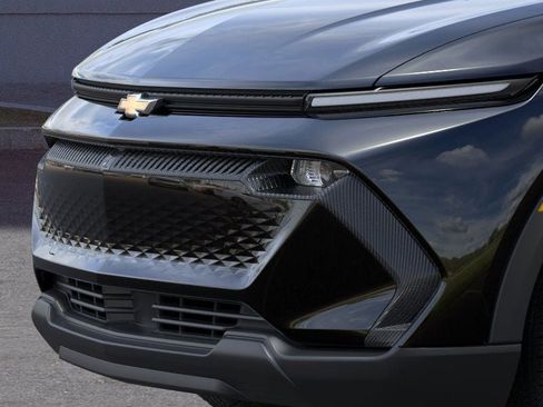 New 2026 Chevrolet Equinox EV LT image 13