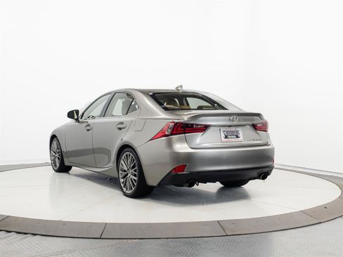 Used 2016 Lexus IS 300 AWD w/ Navigation System Package image 9