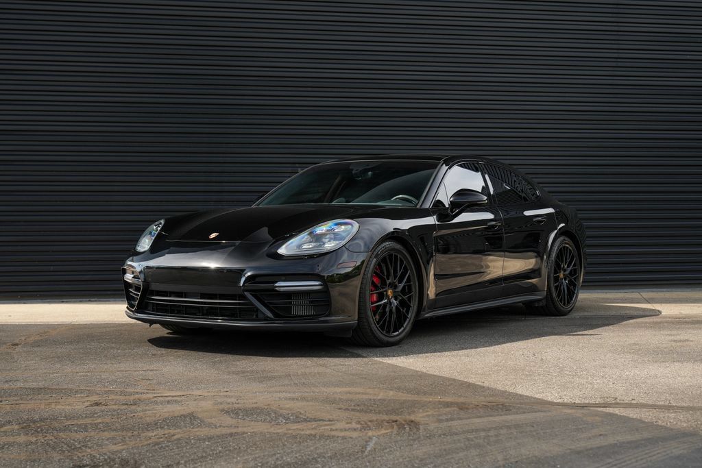 Certified 2018 Porsche Panamera Turbo AWD/4WD image 1