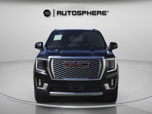 Used 2021 GMC Yukon Denali w/ Denali Premium Package image 2