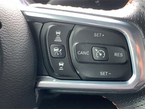 Certified 2021 Jeep Gladiator Mojave image 26