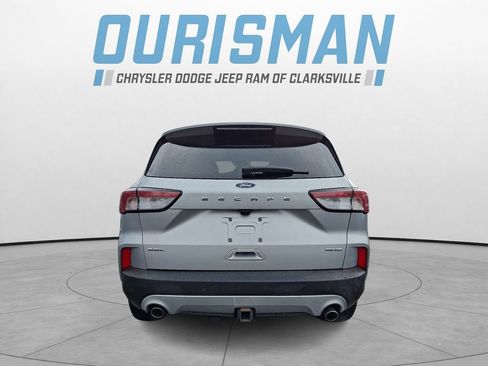 Used 2020 Ford Escape SEL image 5