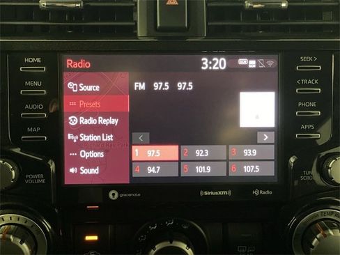 Used 2024 Toyota 4Runner TRD Off-Road Premium image 18