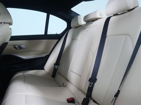 Used 2023 BMW 330i Sedan w/ Premium Package RWD image 12