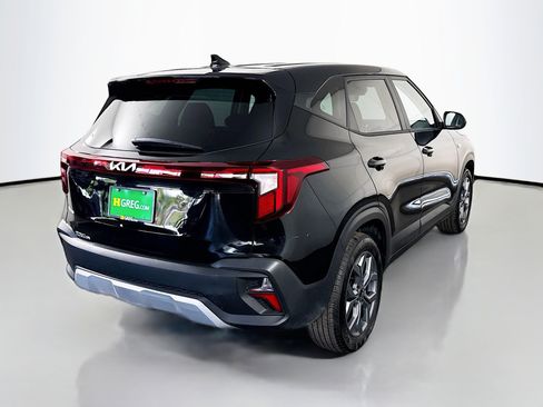 Used 2026 Kia Seltos LX image 10