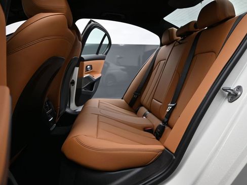 Used 2026 BMW 330i xDrive Sedan w/ Premium Package image 11