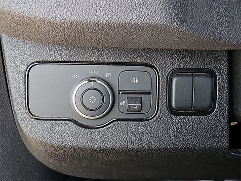 Used 2025 Mercedes-Benz Sprinter 2500 image 20