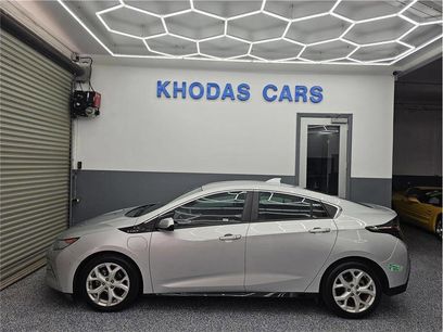Used 2017 Chevrolet Volt Premier w/ Driver Confidence Package