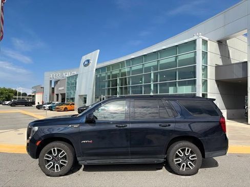 Used 2021 GMC Yukon AT4 w/ Technology Package AWD/4WD image 2