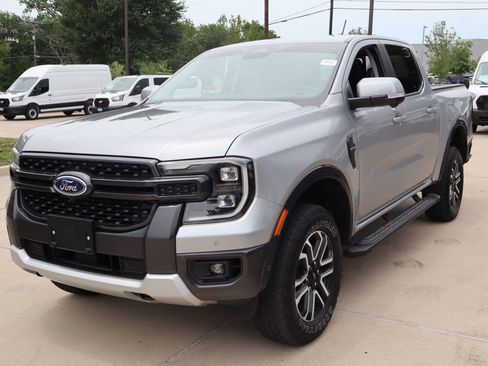 Certified 2024 Ford Ranger Lariat w/ FX4 Off-Road Package AWD/4WD image 8