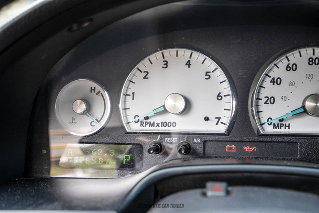 Used 2004 Ford Thunderbird RWD image 40