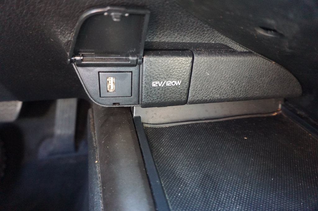Used 2022 Toyota Camry SE FWD image 14