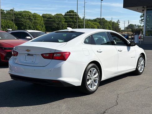 Used 2024 Chevrolet Malibu LT FWD image 4