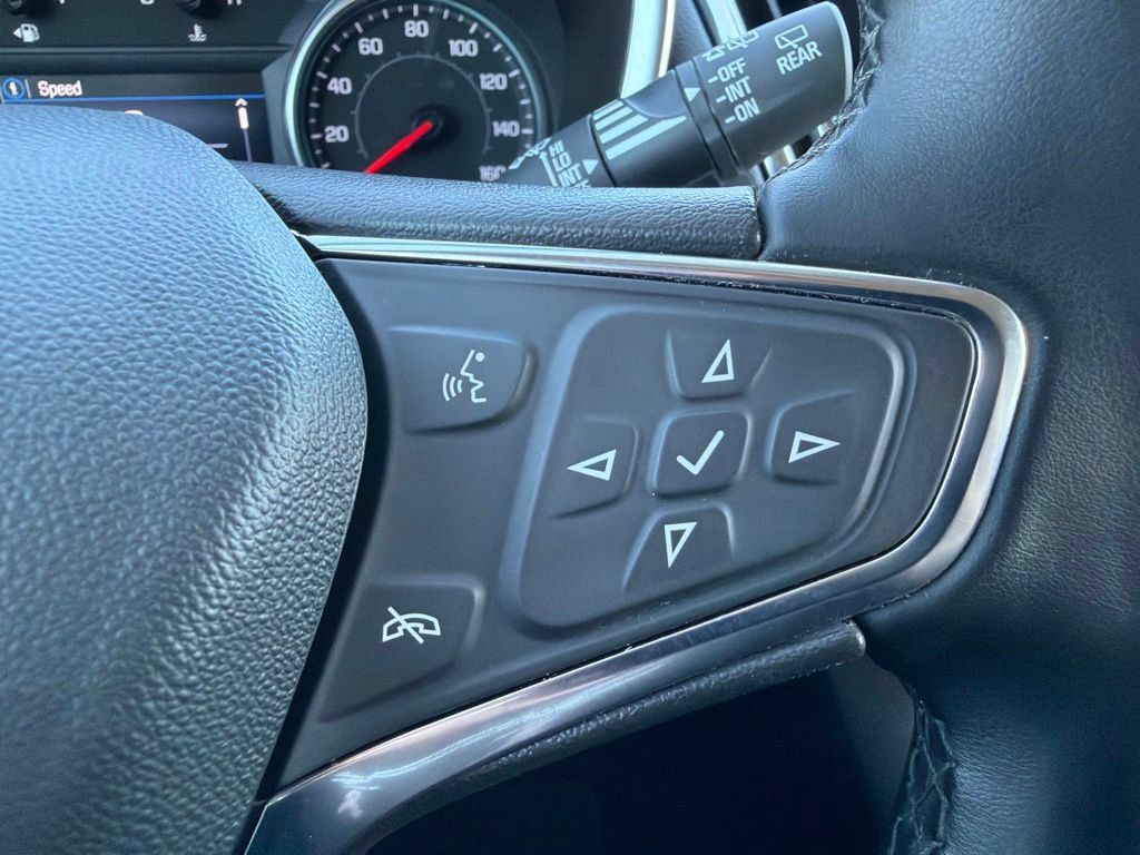 Used 2024 Chevrolet Equinox LT AWD/4WD image 15