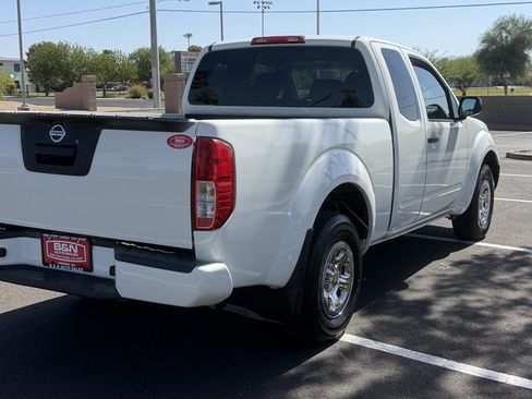 Used 2018 Nissan Frontier S RWD image 5