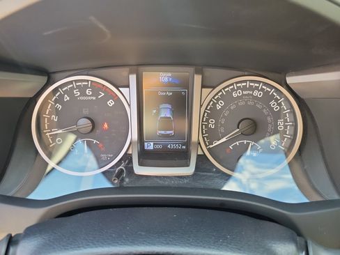Used 2023 Toyota Tacoma SR5 w/ Technology Package RWD image 21