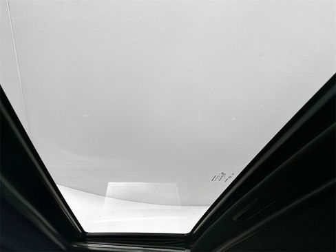 Used 2021 Dodge Challenger R/T Scat Pack w/ Plus Package image 21