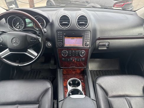 Used 2011 Mercedes-Benz GL 320 BlueTEC 4MATIC w/ Premium 2 Pkg image 24