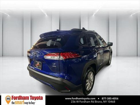 Certified 2022 Toyota Corolla Cross LE image 4