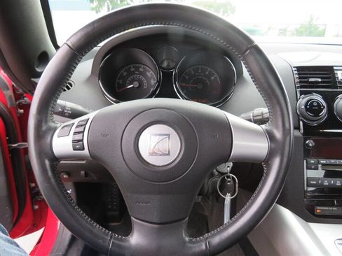 Used 2008 Saturn Sky RWD image 13