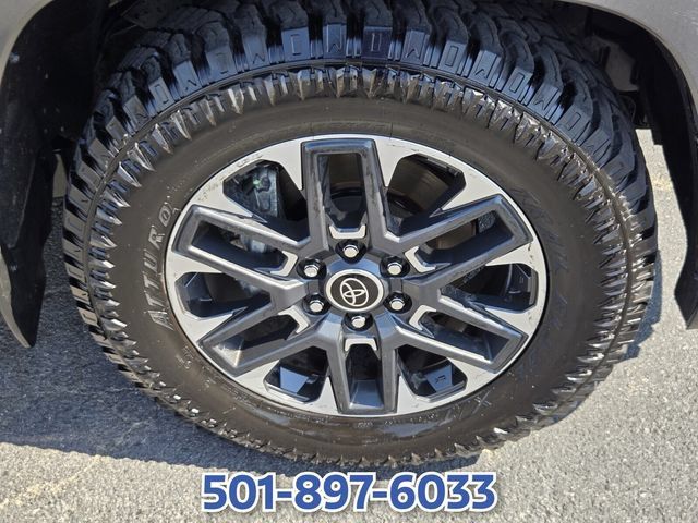 Used 2023 Toyota Sequoia Limited AWD/4WD image 20
