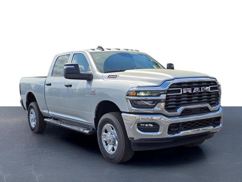 New 2026 RAM 2500 Tradesman AWD/4WD image 5