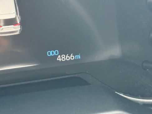 Certified 2025 Toyota RAV4 LE image 18