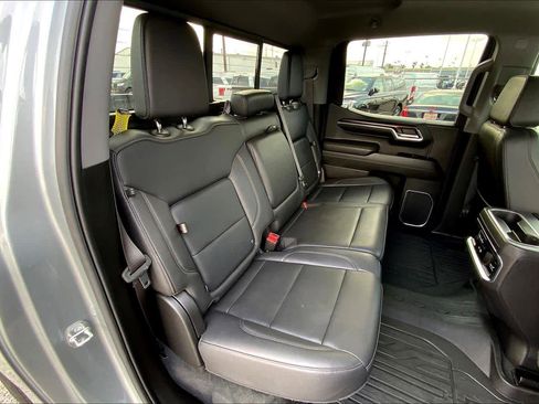 Used 2024 GMC Sierra 1500 SLT image 20