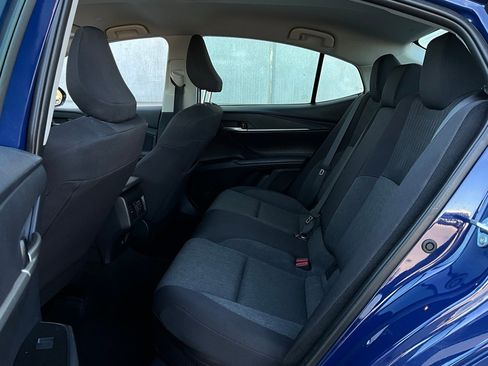 Used 2025 Toyota Camry LE image 11