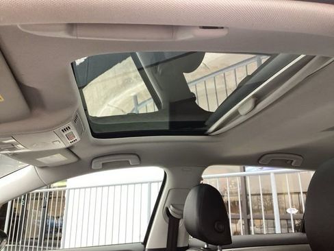 Used 2016 Volkswagen Golf SE w/ Lighting Package image 27