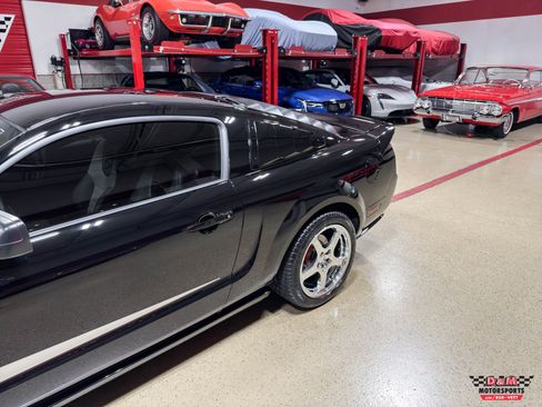 Used 2007 Ford Mustang GT RWD image 36