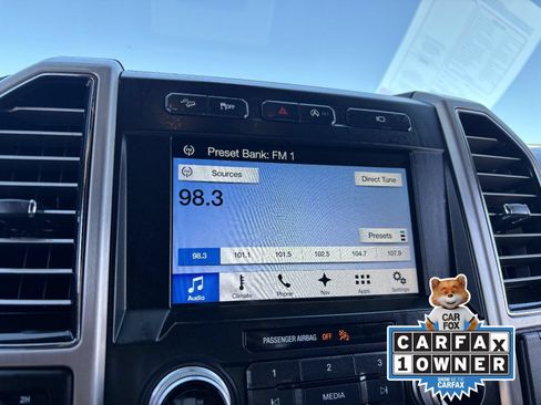 Used 2017 Ford F150 Platinum w/ Equipment Group 701A Luxury AWD/4WD image 23