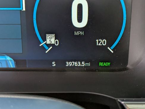 Used 2021 Ford F150 Limited image 36