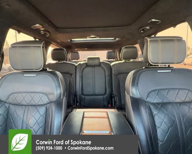 Used 2022 Jeep Grand Wagoneer Series III w/ Flexible Seating Group AWD/4WD image 38
