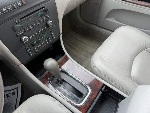 Used 2008 Buick LaCrosse CXL image 11