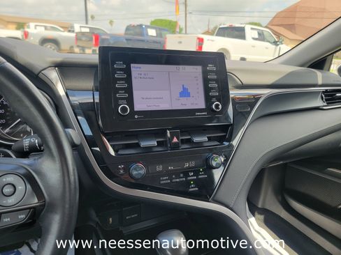 Used 2024 Toyota Camry SE FWD image 23
