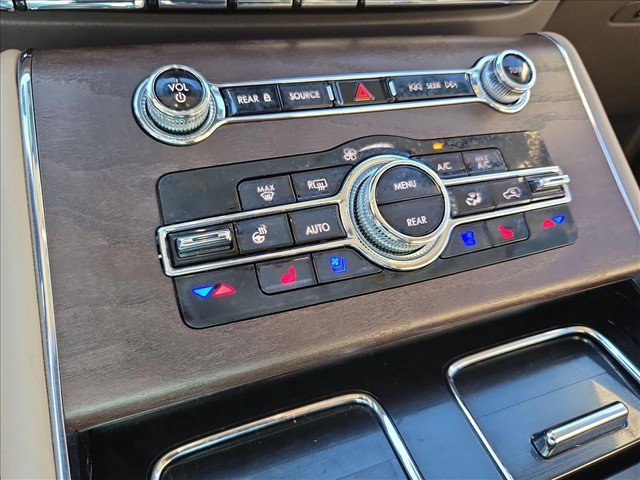 Used 2024 Lincoln Aviator Reserve w/ Equipment Group 201A RWD image 14
