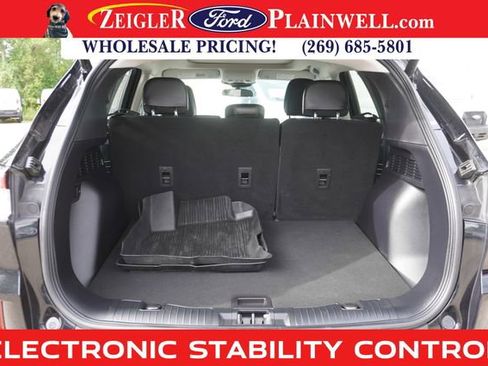 Used 2022 Ford Escape SEL w/ Equipment Group 302A image 10
