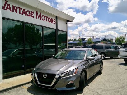 Used 2021 Nissan Altima 2.5 SV