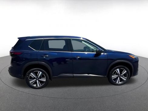 Used 2026 Nissan Rogue SL AWD/4WD image 16
