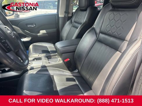 Used 2024 Nissan Frontier SL AWD/4WD image 13