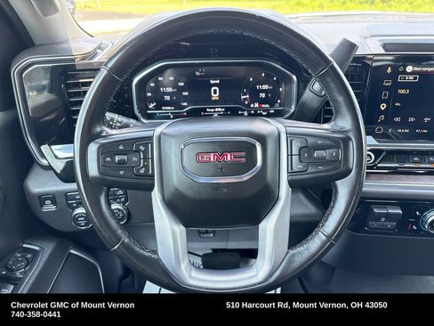 Used 2025 GMC Sierra 1500 SLT AWD/4WD image 17