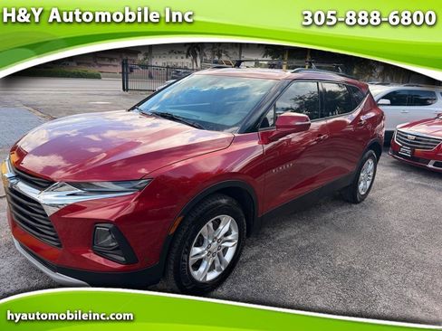 Used 2020 Chevrolet Blazer LT FWD image 1